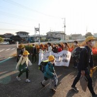 今月のあいさつ運動は，緑班が担当します！