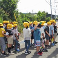 ６月１日（水）　２年生学区探検に行ってきました