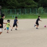 曇り空だから，遊ぶことができてよかったね！