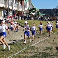 １１月２２日（火）持久走記録会　みんな一生懸命がんばりました