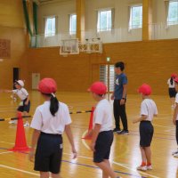 小学校３，４年体育の授業を紹介します。