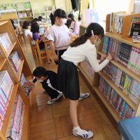 読んでみたい本を見つけて，読むことができたかな？