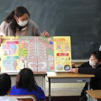 1月17日(水)1年生読み聞かせ