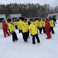 宿泊学習　2日目スキー学習スタート