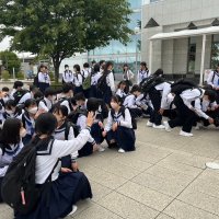 3年生　修学旅行　東海駅到着