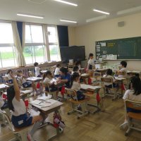 １、２年生の授業（5/29）の様子です