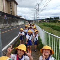 １年生　公園探検に行きました！