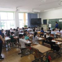 ３、4年生の授業（6/14）の様子です