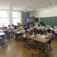 ３、4年生の授業（9/5）の様子です