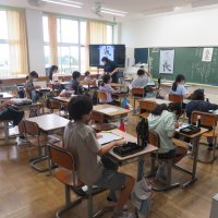 ５、６年生の授業（10/3）の様子です