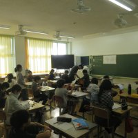 ５、６年生の授業（11/12）の様子です