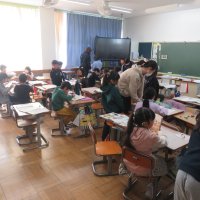 ３、4年生の授業（11/19）の様子です